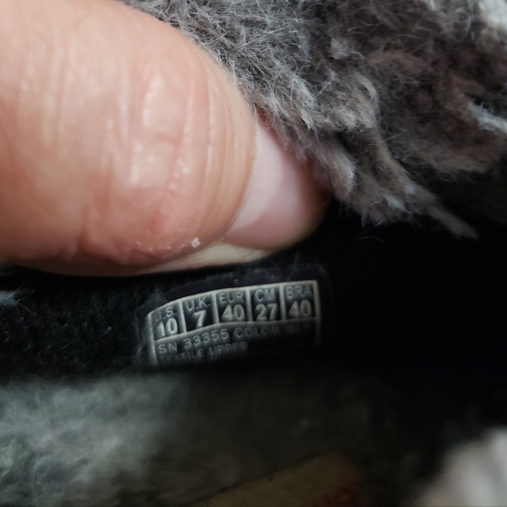Bobs Black Cat Embroidered Faux-Fur Lined Slip-On Slippers - Picture 6 of 8